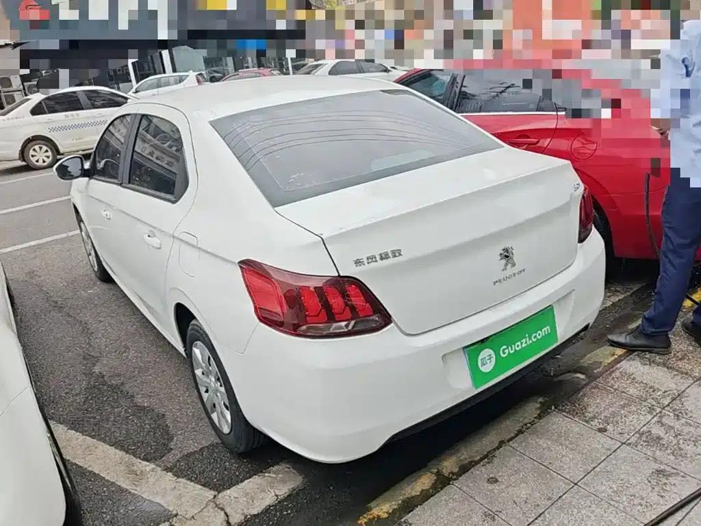 Peugeot 301 2018 1.6L Manual Comfort Edition — миниатюра 5