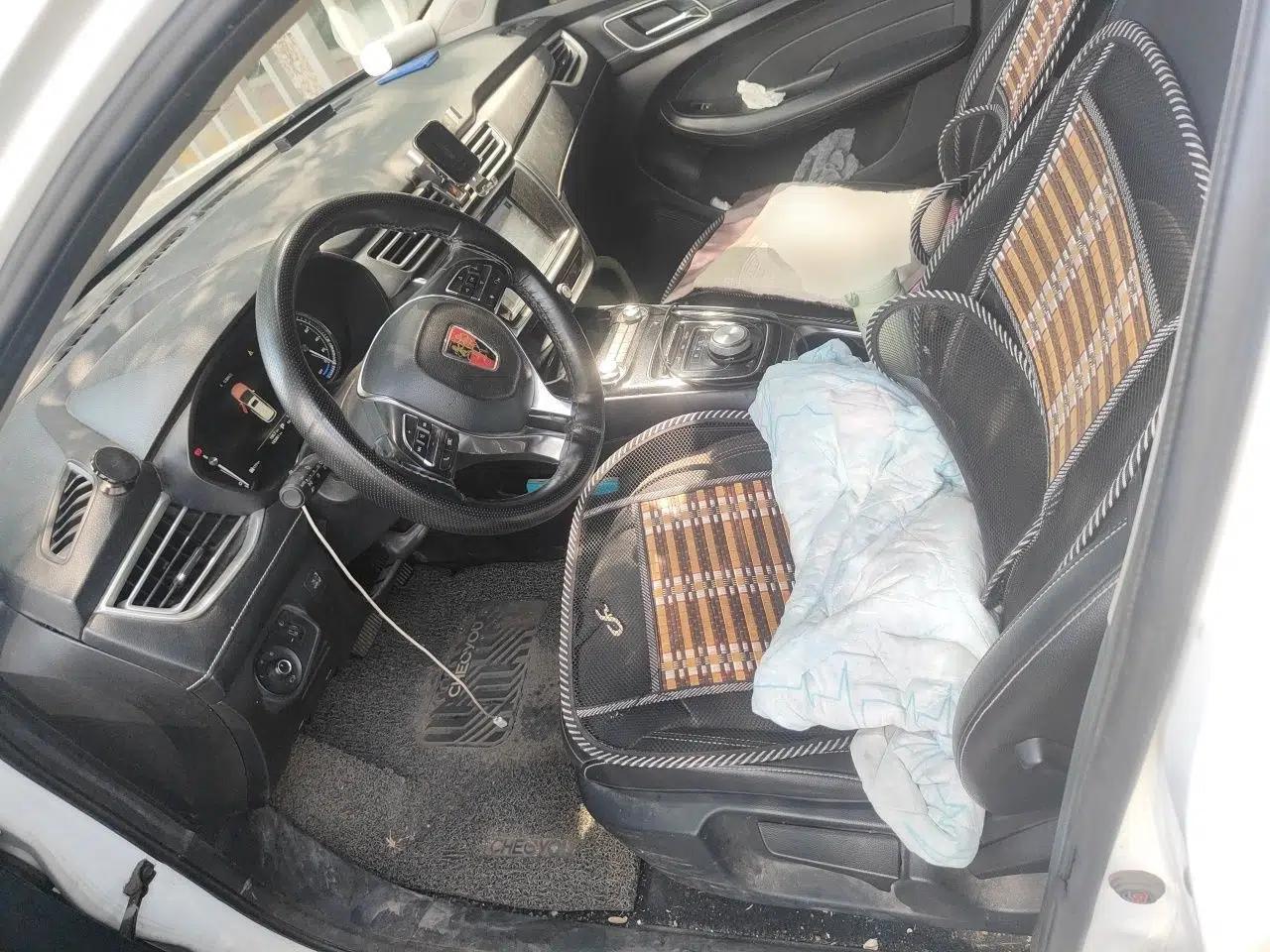 Roewe Ei5 2019 Smart Connect Flagship Edition — миниатюра 15