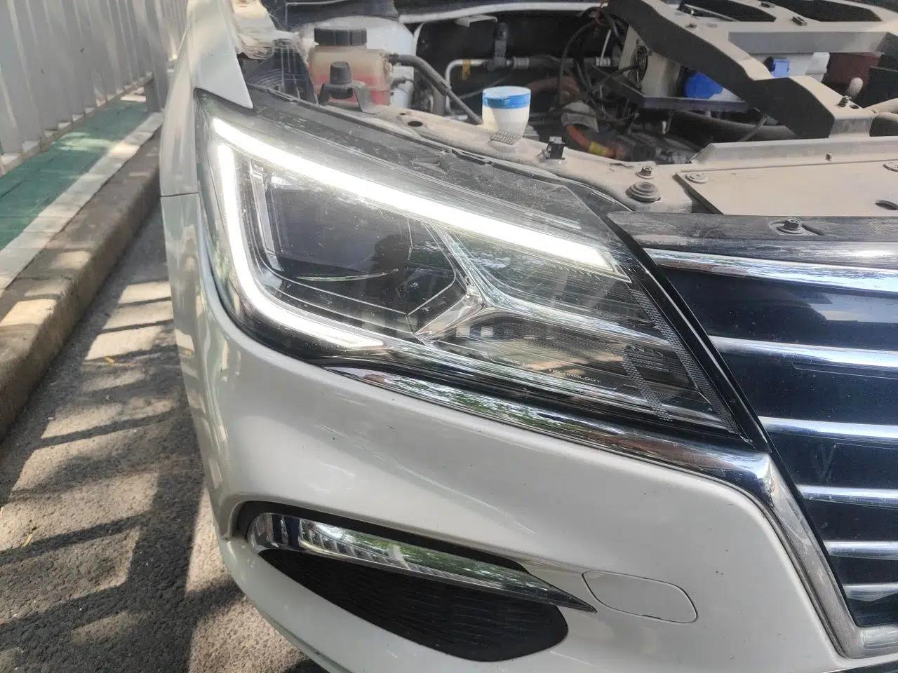 Roewe Ei5 2019 Smart Connect Flagship Edition — миниатюра 7