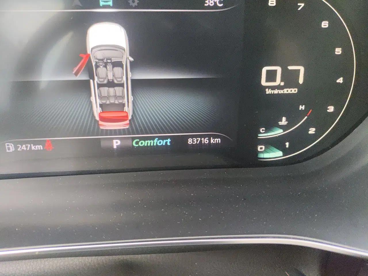 Roewe RX5 MAX 2019 300TGI Automatic Smart Cabin Luxury Edition — миниатюра 12