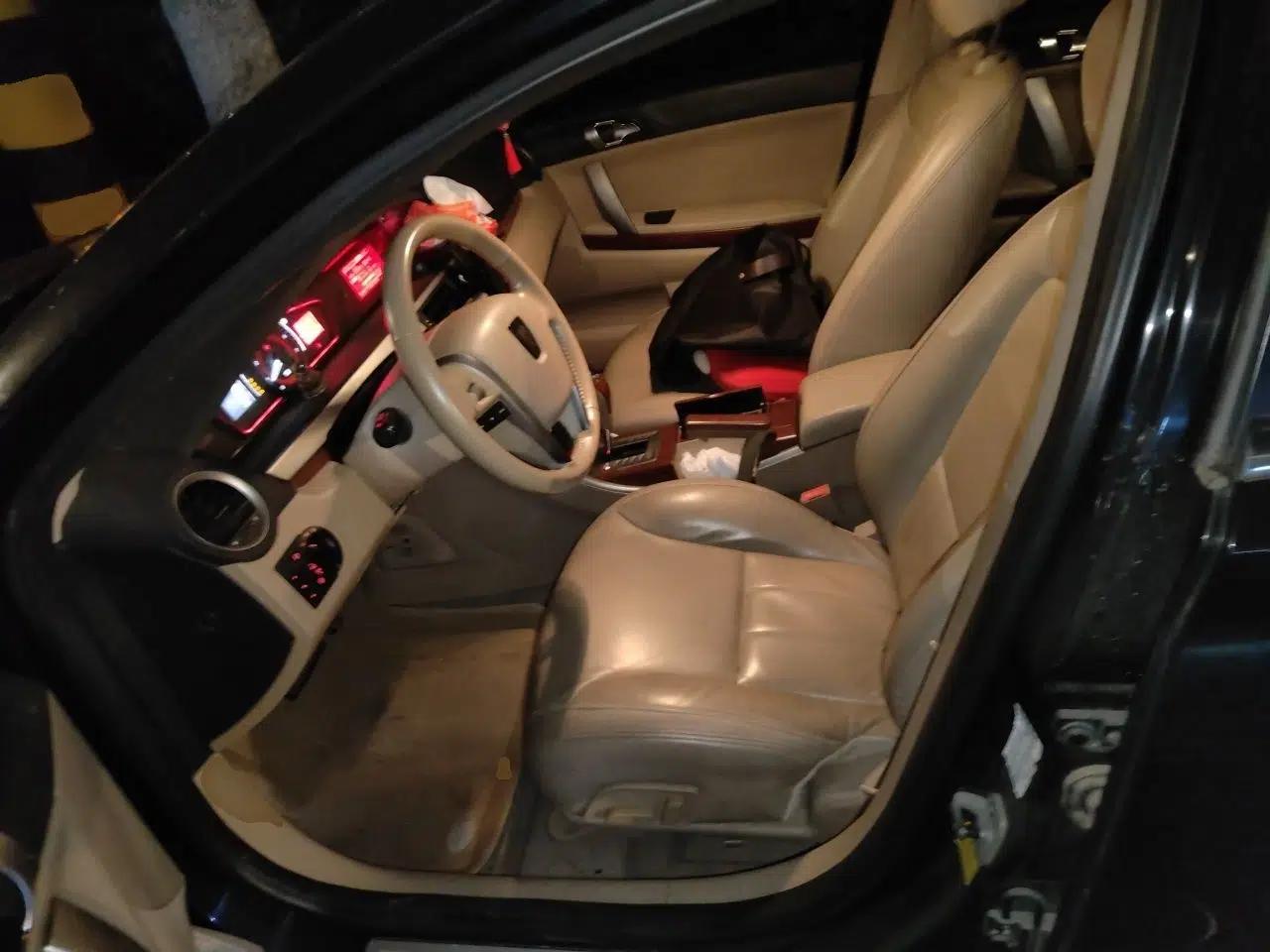 Roewe 550 2013 Classic Edition 550 1.8L Automatic Luxury Model — миниатюра 15