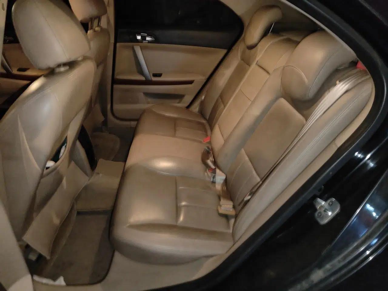 Roewe 550 2013 Classic Edition 550 1.8L Automatic Luxury Model — миниатюра 17