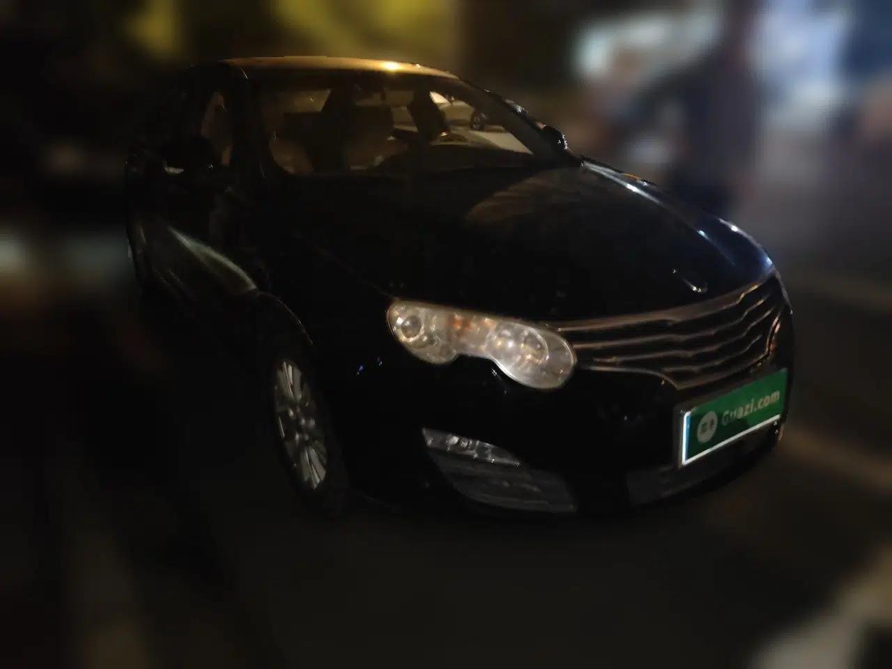 Roewe 550 2013 Classic Edition 550 1.8L Automatic Luxury Model — миниатюра 3