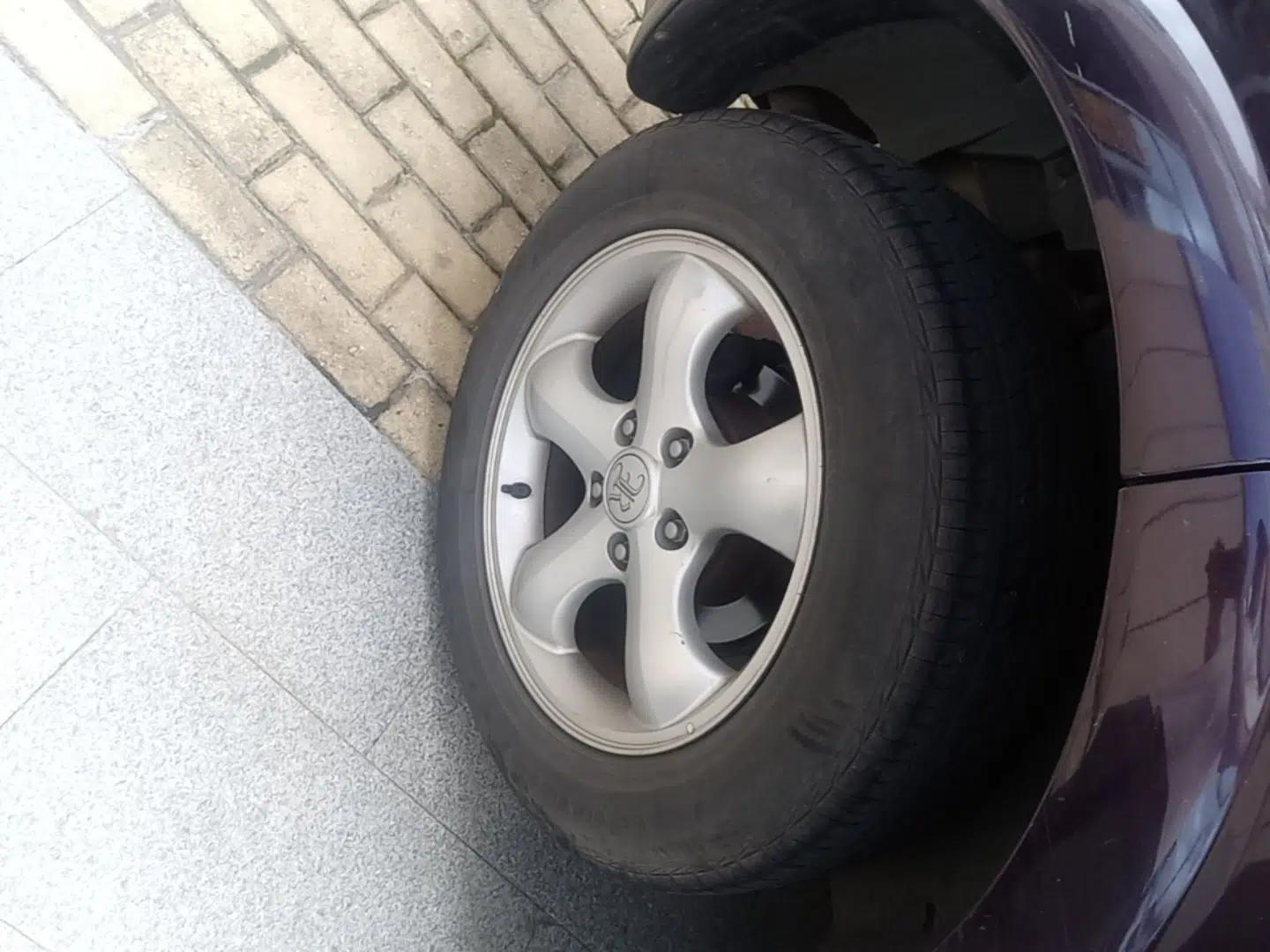 Roewe W5 2014 1.8T 4WD Automatic Haoyu Special Edition — миниатюра 16