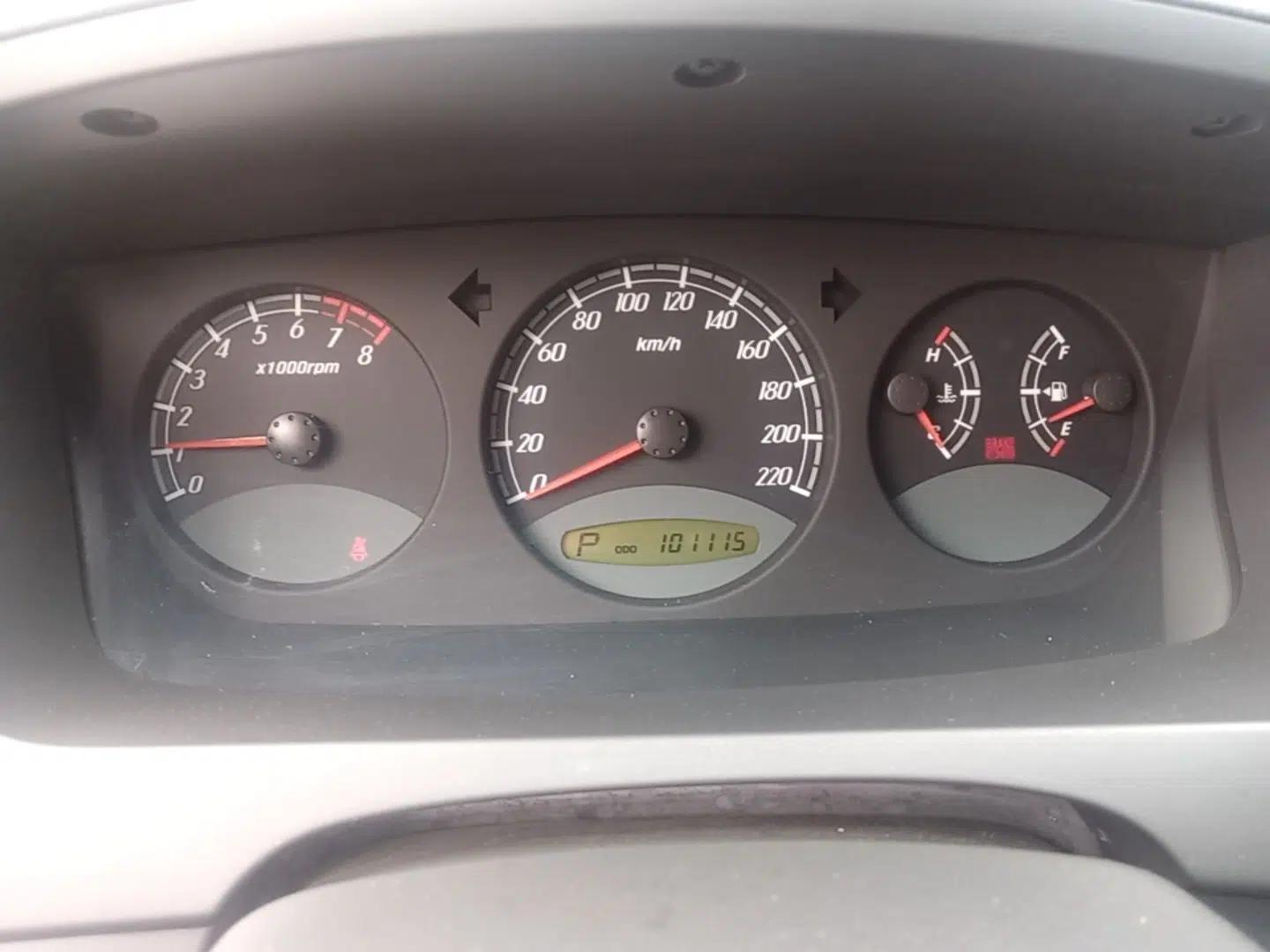 Roewe W5 2014 1.8T 4WD Automatic Haoyu Special Edition — миниатюра 19