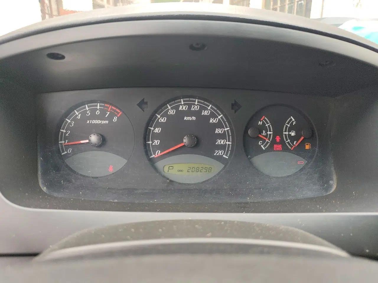 Roewe W5 2013 1.8T 2WD Automatic Xingyu Edition — миниатюра 11