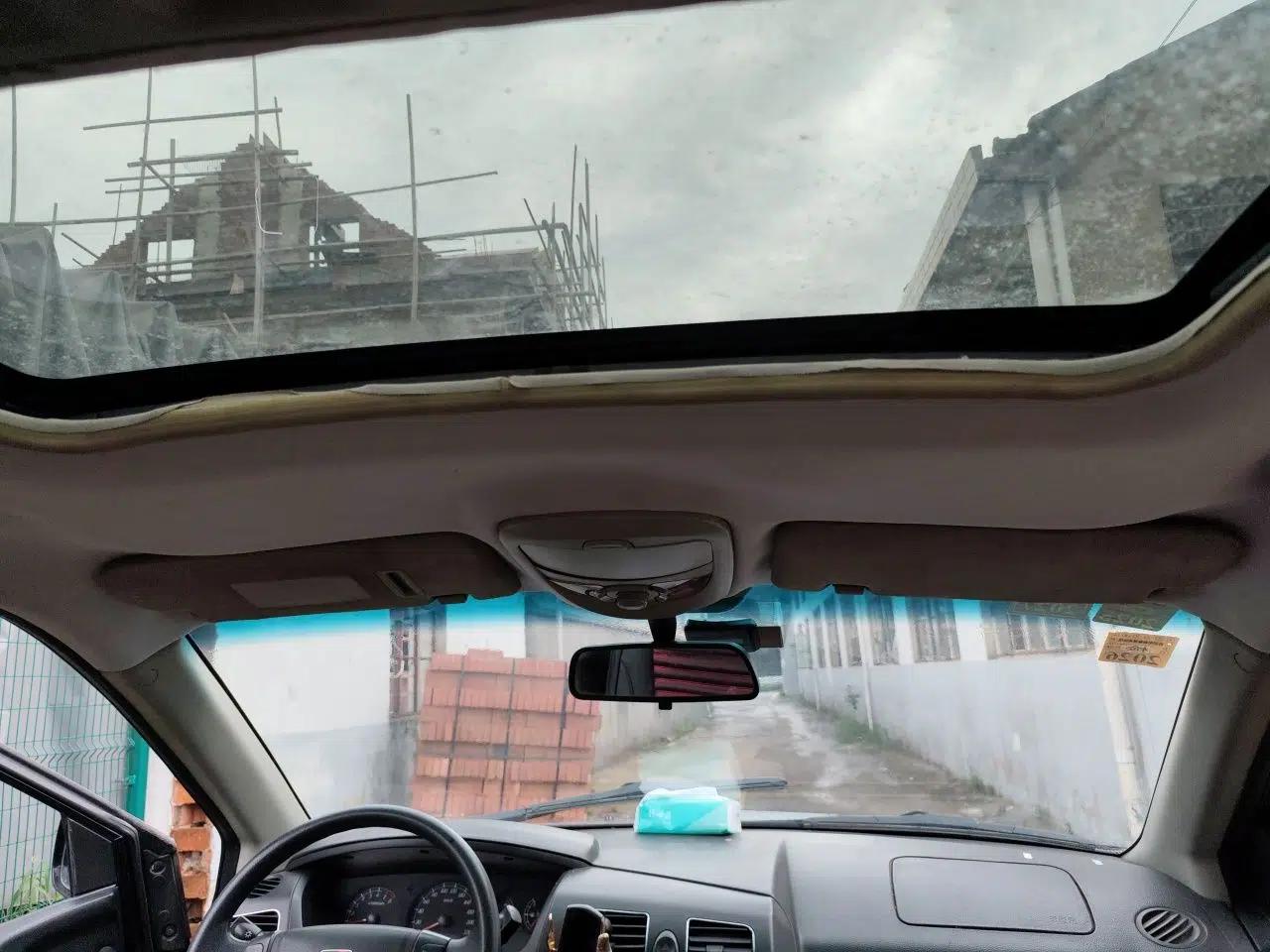 Roewe W5 2013 1.8T 2WD Automatic Xingyu Edition — миниатюра 18