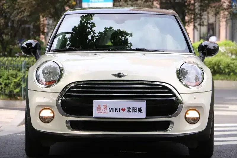 2016 MINI 1.5T COOPER 5-door version — миниатюра 2