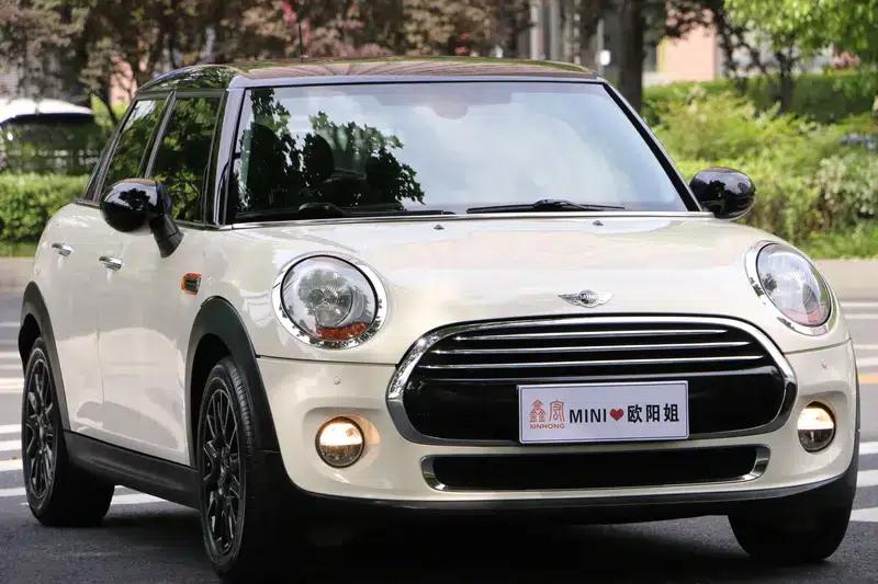 2016 MINI 1.5T COOPER 5-door version — миниатюра 3