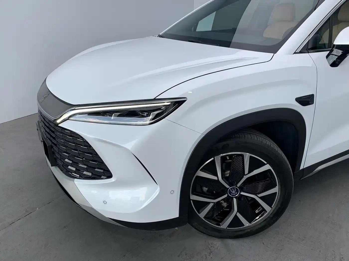 Song L DM-i 2025 Smart Driving Edition 160km/h Superior Model — миниатюра 11