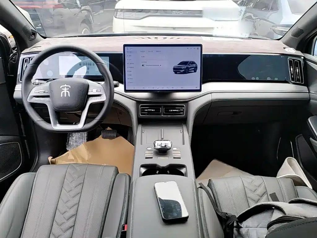 Song L DM-i 2025 Smart Driving Edition 160km/h Superior Model — миниатюра 10