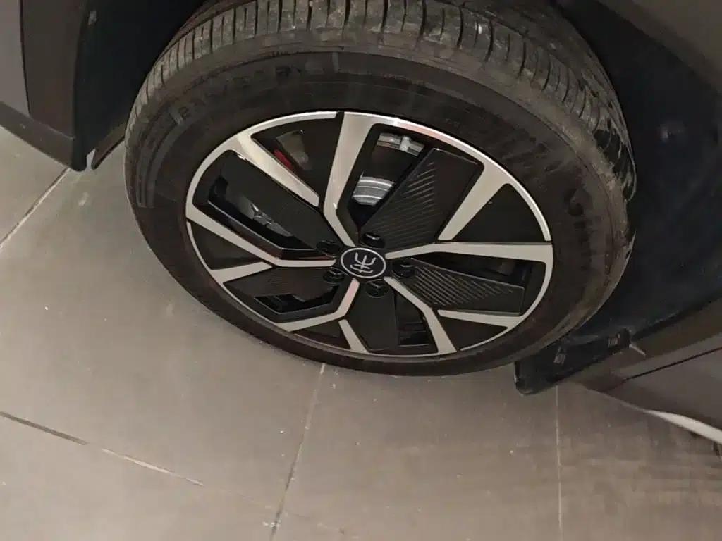 Song L DM-i 2025 Smart Driving Edition 160km/h Superior Model — миниатюра 23