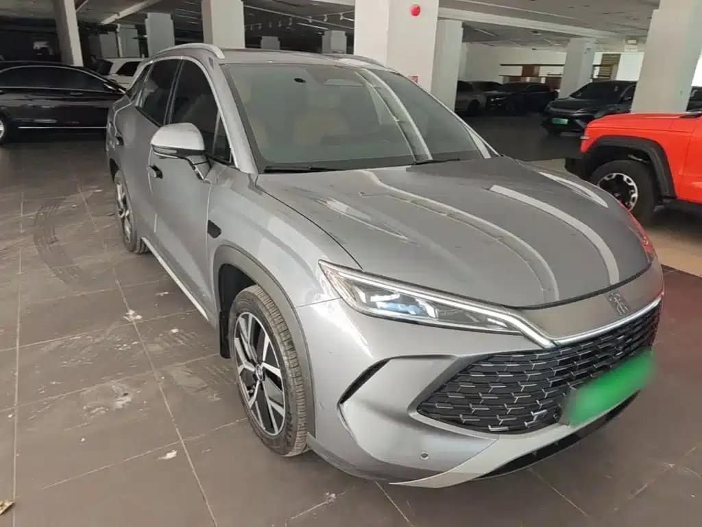 Song L DM-i 2025 Smart Driving Edition 160km/h Superior Model — миниатюра 4
