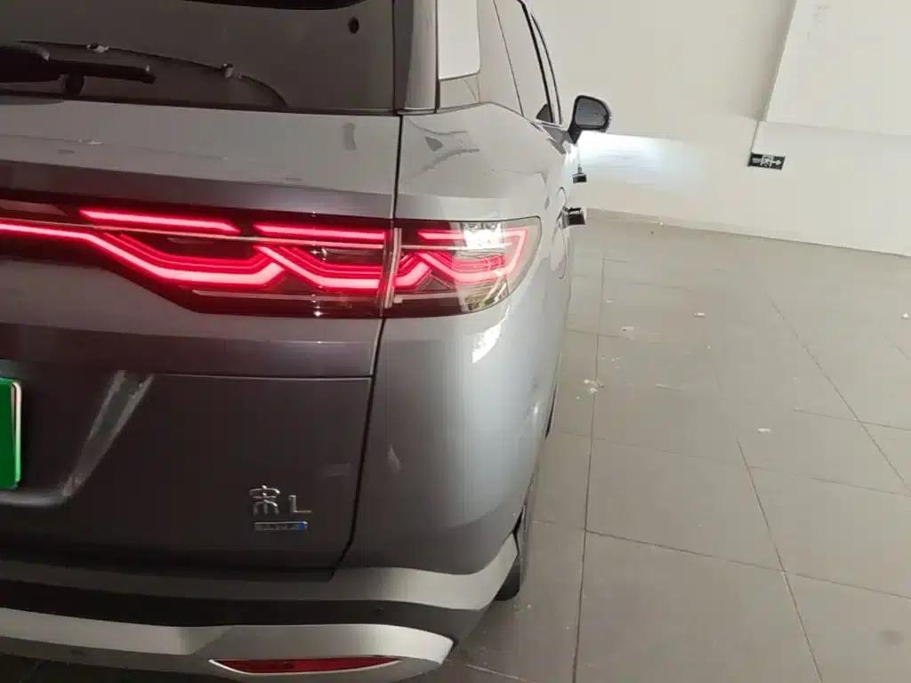 Song L DM-i 2025 Smart Driving Edition 160km/h Superior Model — миниатюра 8