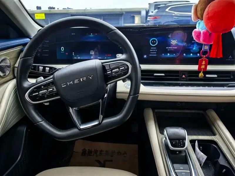 Chery Arrizo 8 2022 1.6TGDI DCT Premium — миниатюра 12