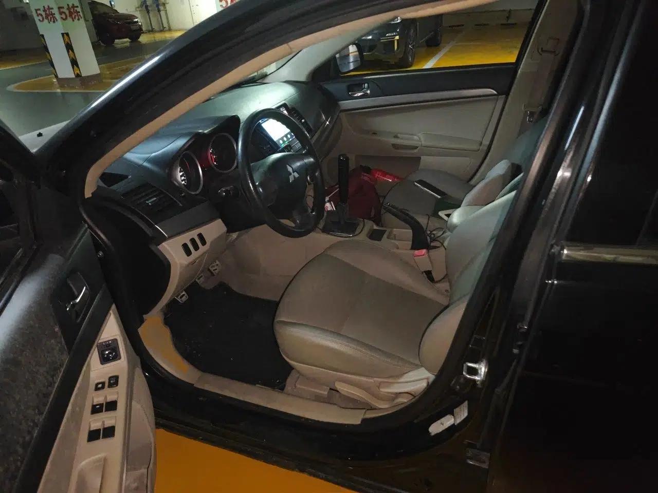 Mitsubishi Lancer EX 2010 Fashion Edition 1.8L Manual Comfort Trim — миниатюра 16