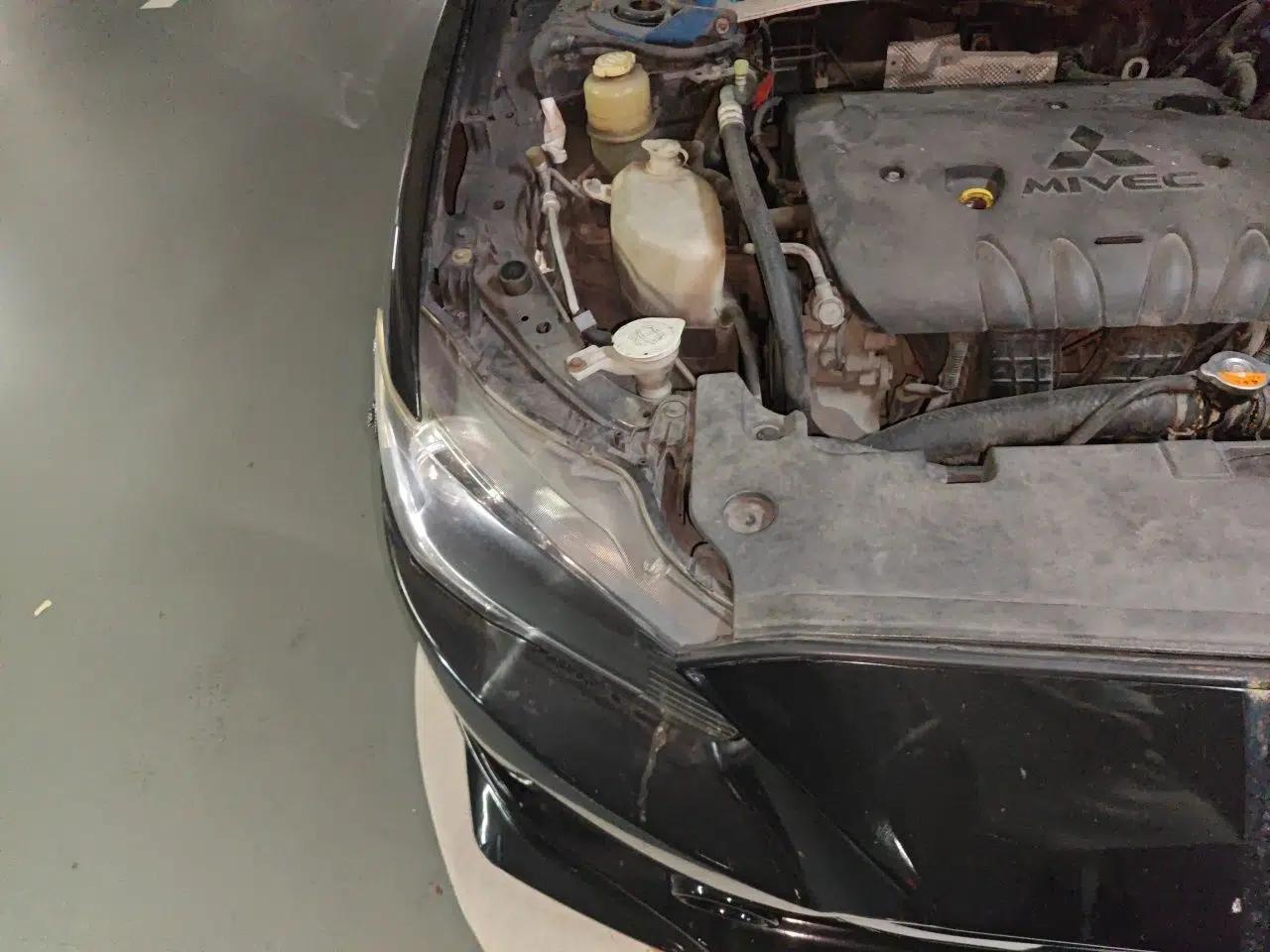Mitsubishi Lancer EX 2010 Fashion Edition 1.8L Manual Comfort Trim — миниатюра 7
