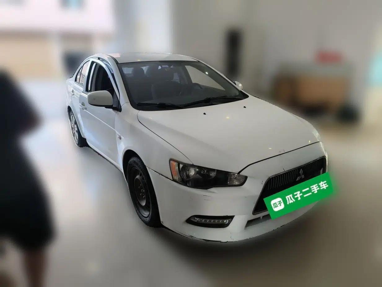 Mitsubishi Lancer EX 2013 Style Edition 1.6L Manual Classic Model — миниатюра 3