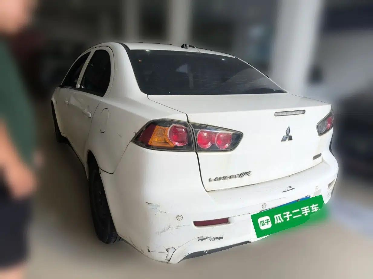 Mitsubishi Lancer EX 2013 Style Edition 1.6L Manual Classic Model — миниатюра 4