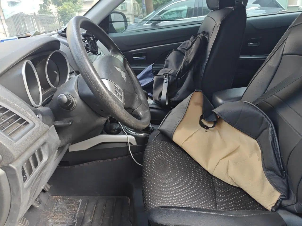 Mitsubishi ASX 2013 1.6L Manual Two-Wheel Drive Standard Edition — миниатюра 14