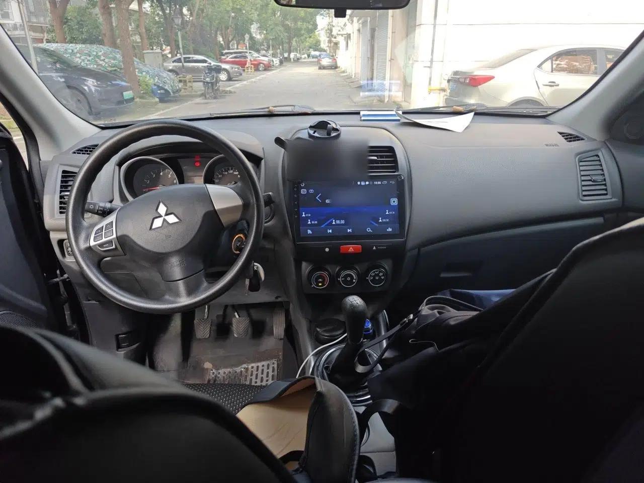 Mitsubishi ASX 2013 1.6L Manual Two-Wheel Drive Standard Edition — миниатюра 18