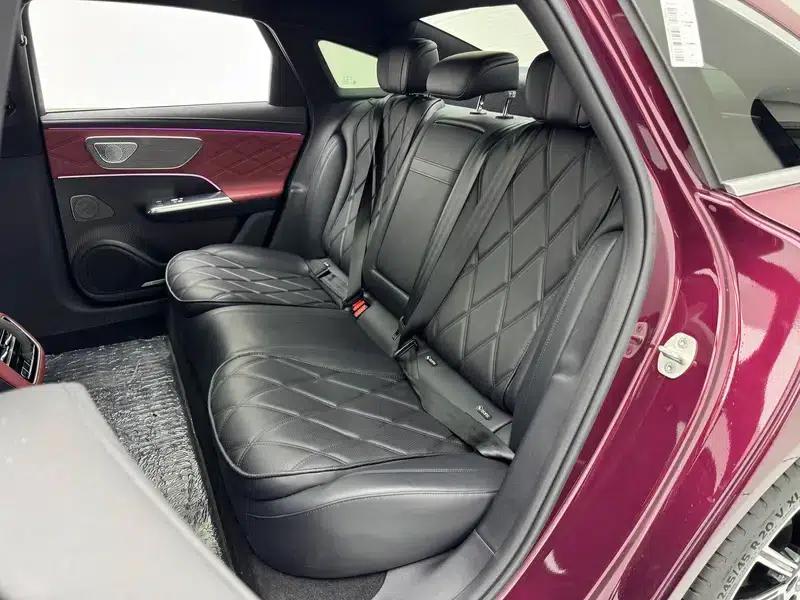 Fengyun A9L 2025 All-Wheel Drive High-Performance Peak Edition — миниатюра 23