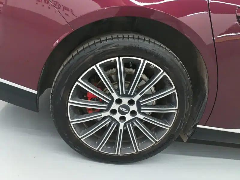 Fengyun A9L 2025 All-Wheel Drive High-Performance Peak Edition — миниатюра 30