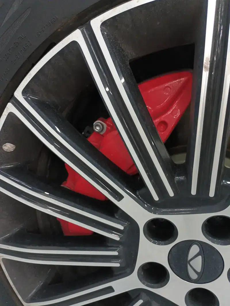 Fengyun A9L 2025 All-Wheel Drive High-Performance Peak Edition — миниатюра 32