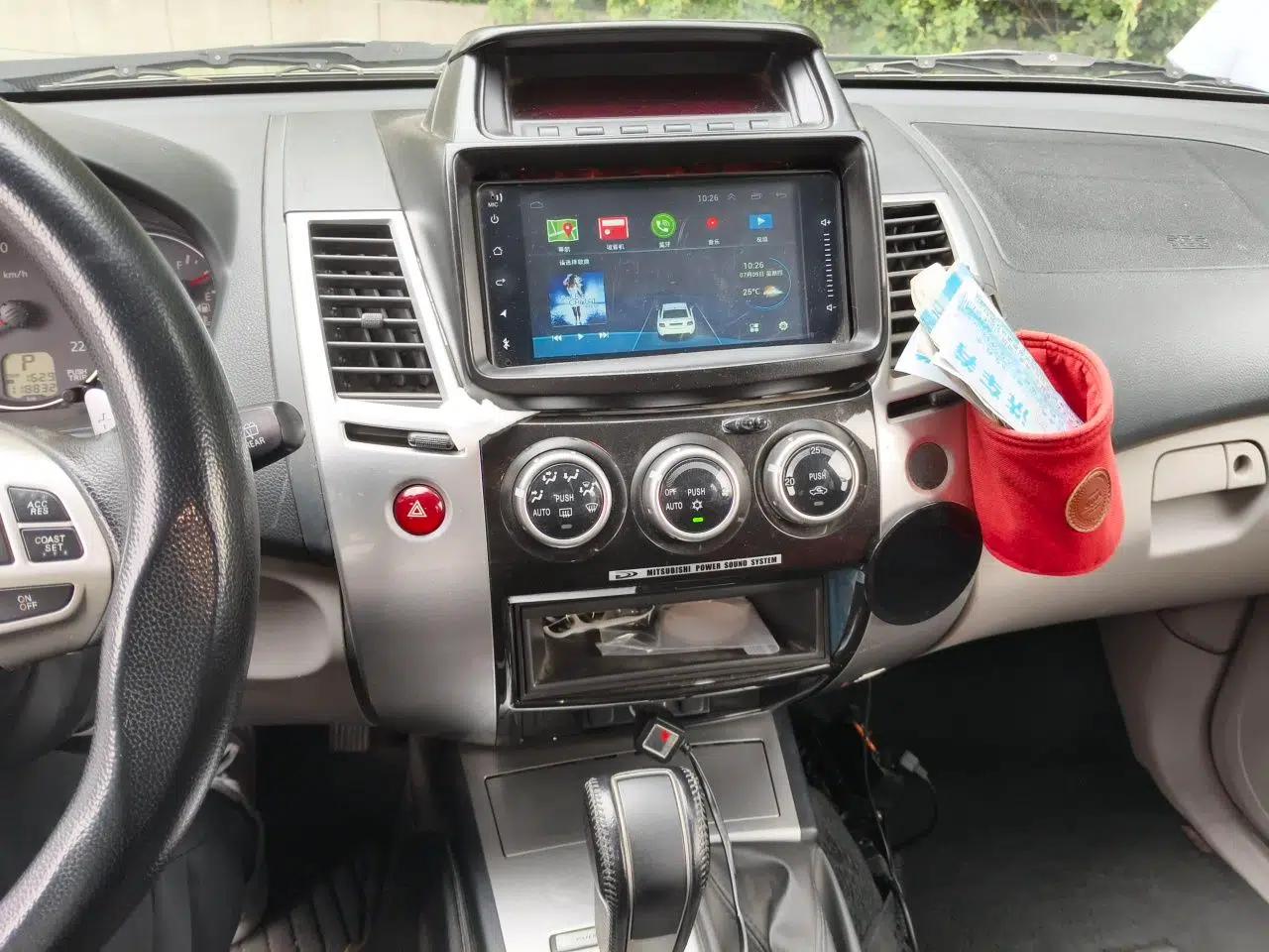 Mitsubishi Pajero Sport 2013 3.0L Automatic 4x4 Executive Edition — миниатюра 13