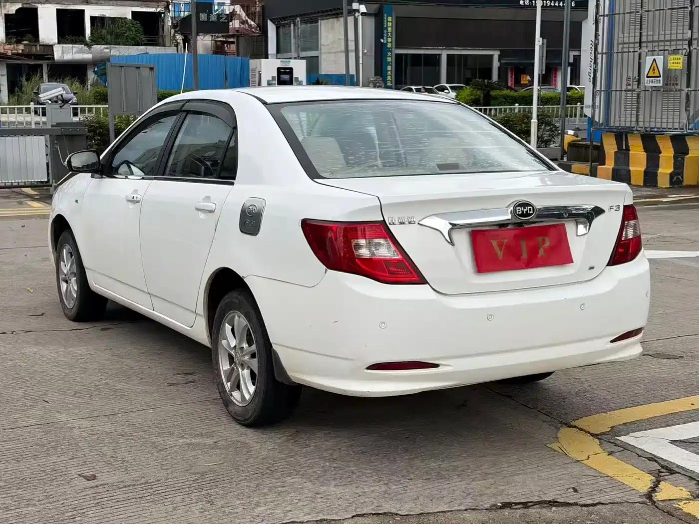 BYD F3 2014 1.5L Automatic Deluxe Edition — миниатюра 9