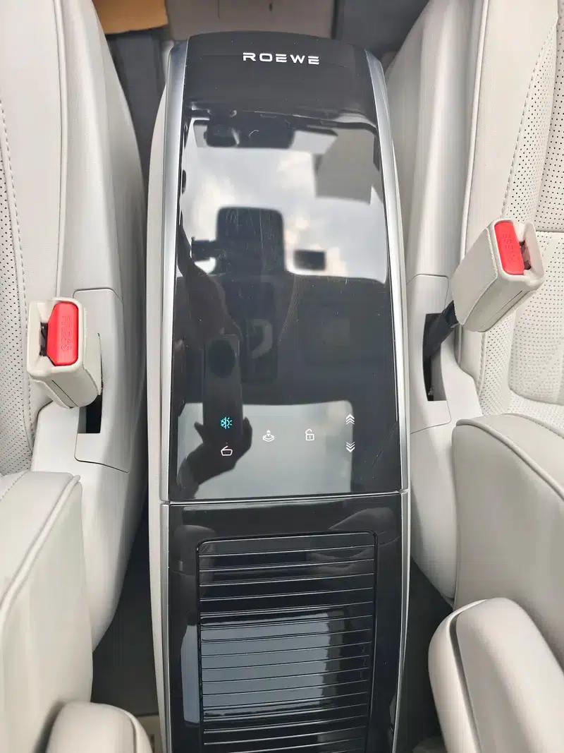 Roewe iMAX8 2023 400TGI Premium Edition — миниатюра 13