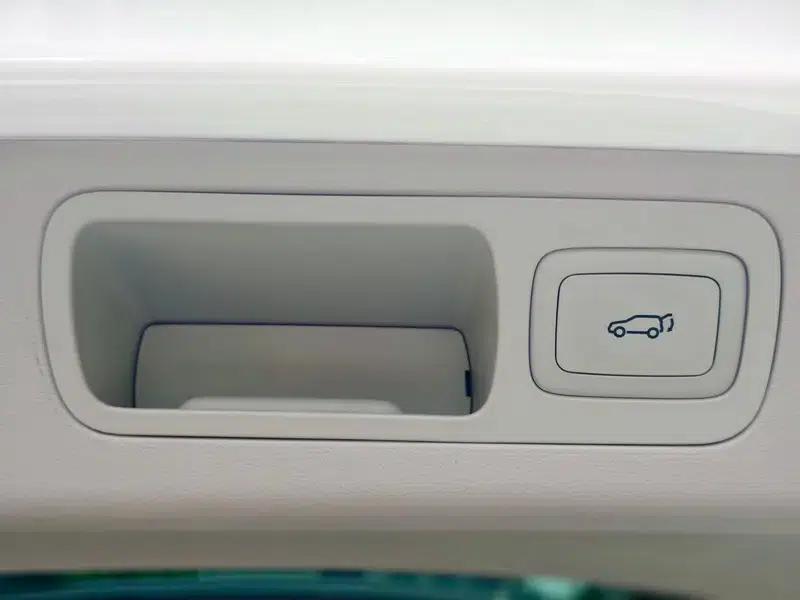 Roewe iMAX8 2023 400TGI Premium Edition — миниатюра 14