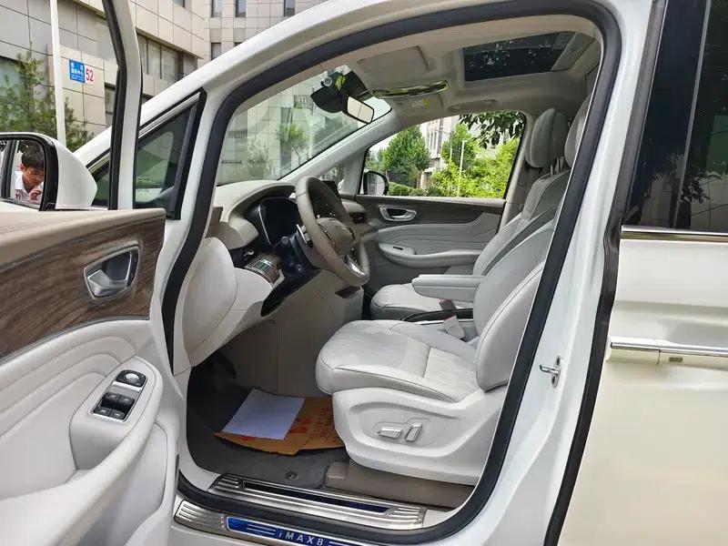 Roewe iMAX8 2023 400TGI Premium Edition — миниатюра 20