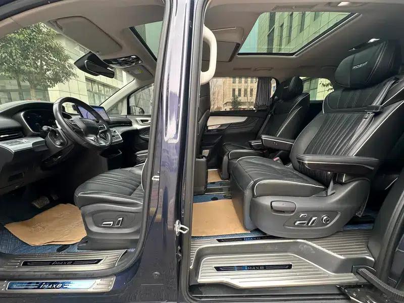 Roewe iMAX8 2021 400TGI Supreme Series Premium Edition — миниатюра 12