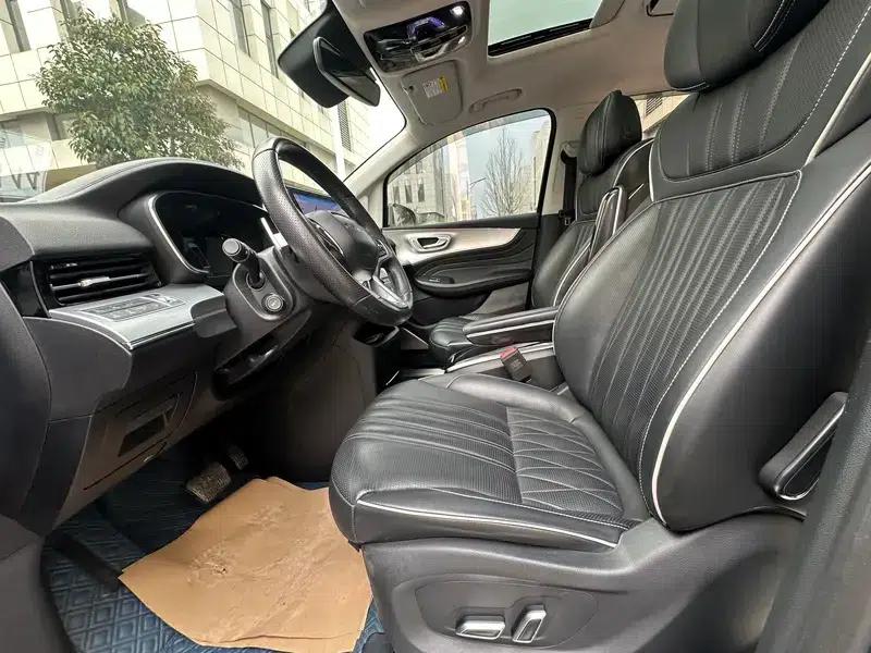 Roewe iMAX8 2021 400TGI Supreme Series Premium Edition — миниатюра 18