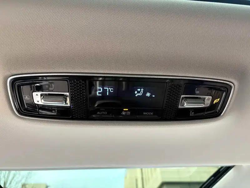 Roewe iMAX8 2021 400TGI Supreme Series Edition — миниатюра 8