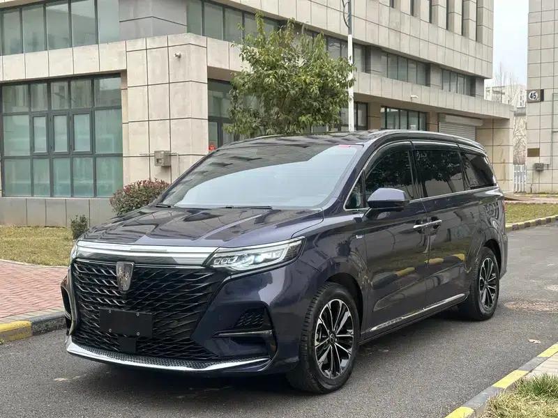 Roewe iMAX8 2022 400TGI Joyful Edition — миниатюра 1