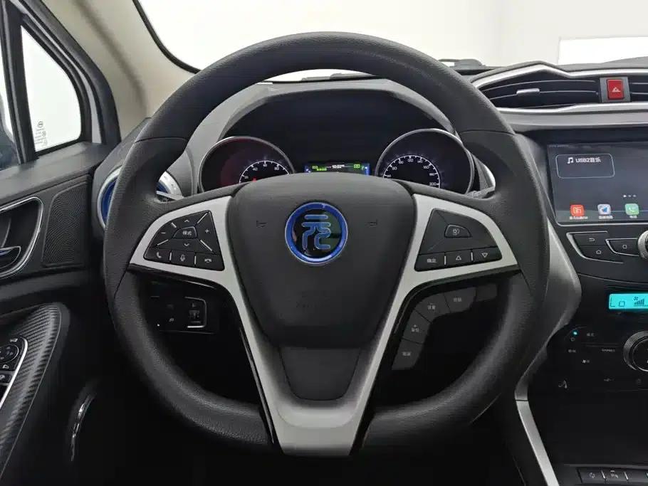 Yuan New Energy 2018 EV360 Smart Connected Cool Edition — миниатюра 15