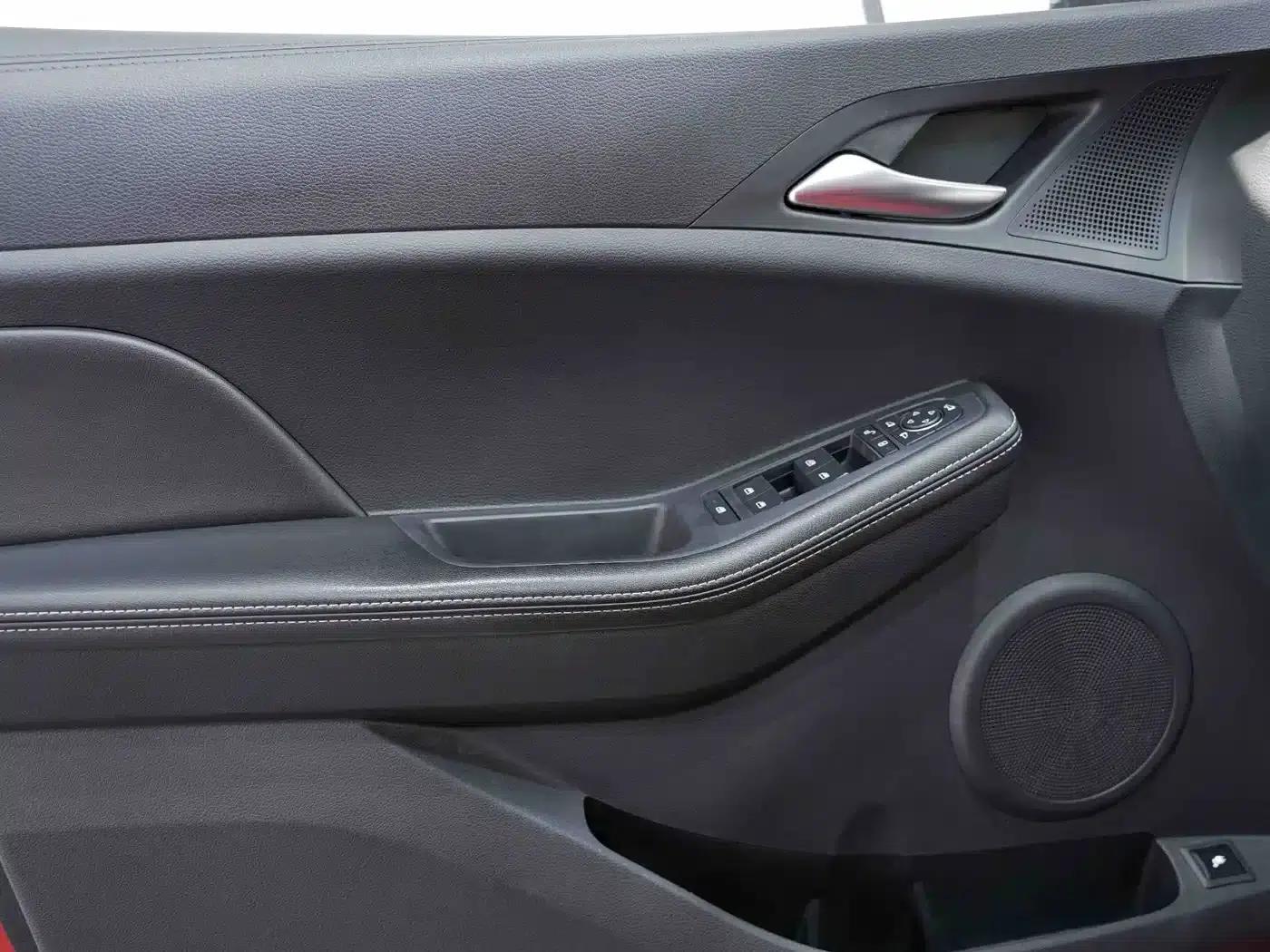 Yuan New Energy 2019 EV535 High-Energy Navigation Edition — миниатюра 11