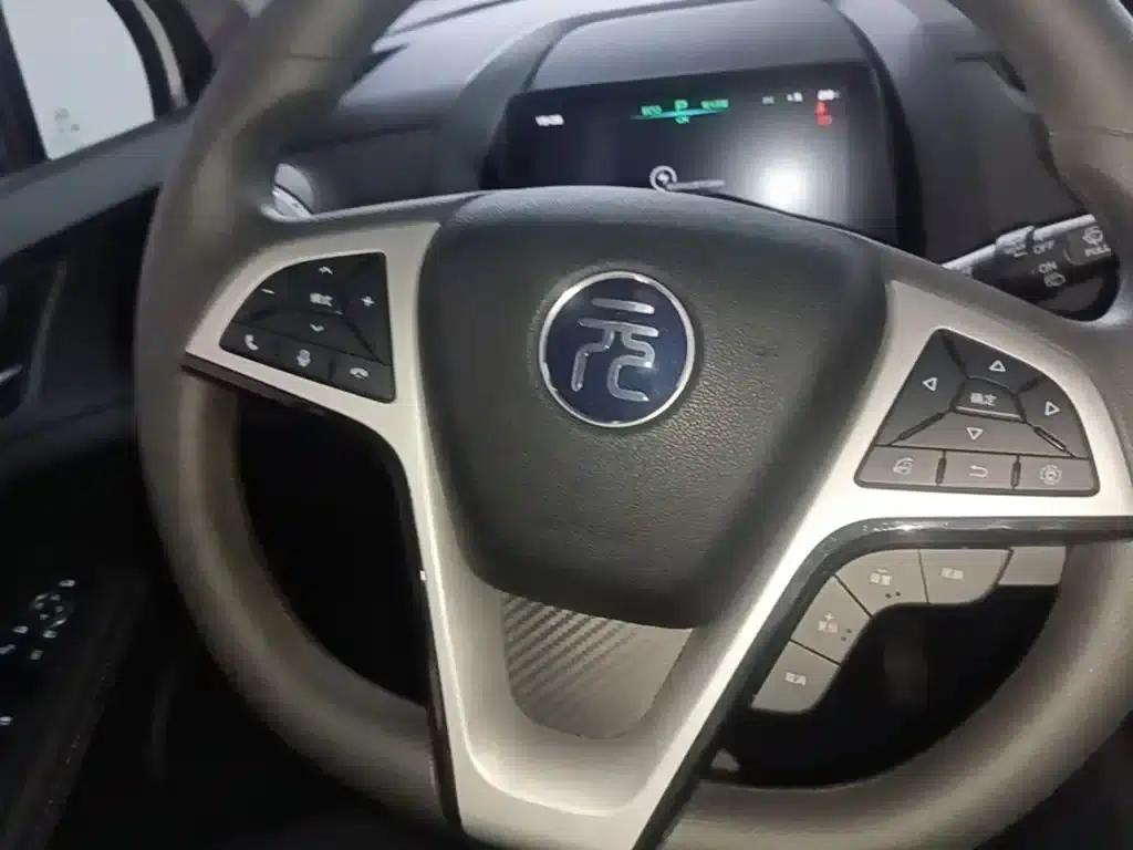 Yuan New Energy 2019 EV535 High-Energy Navigation Edition — миниатюра 11