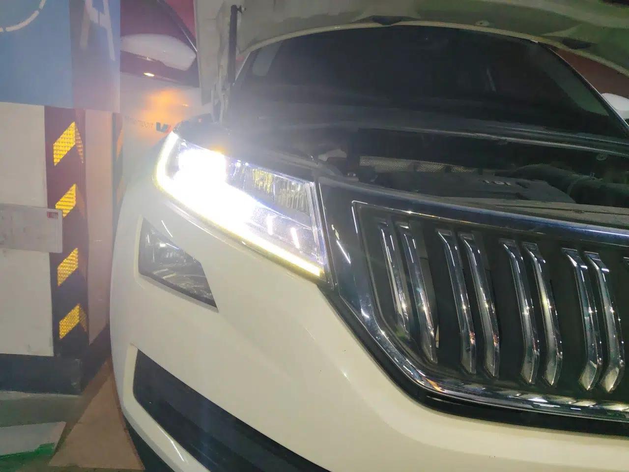 Skoda Kodiaq 2017 TSI330 7-Seater Two-Wheel-Drive Luxury Edition — миниатюра 7