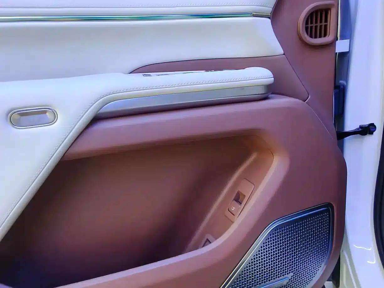 Summer 2025 DM-i 1.5T 180km Excellent Edition — миниатюра 9
