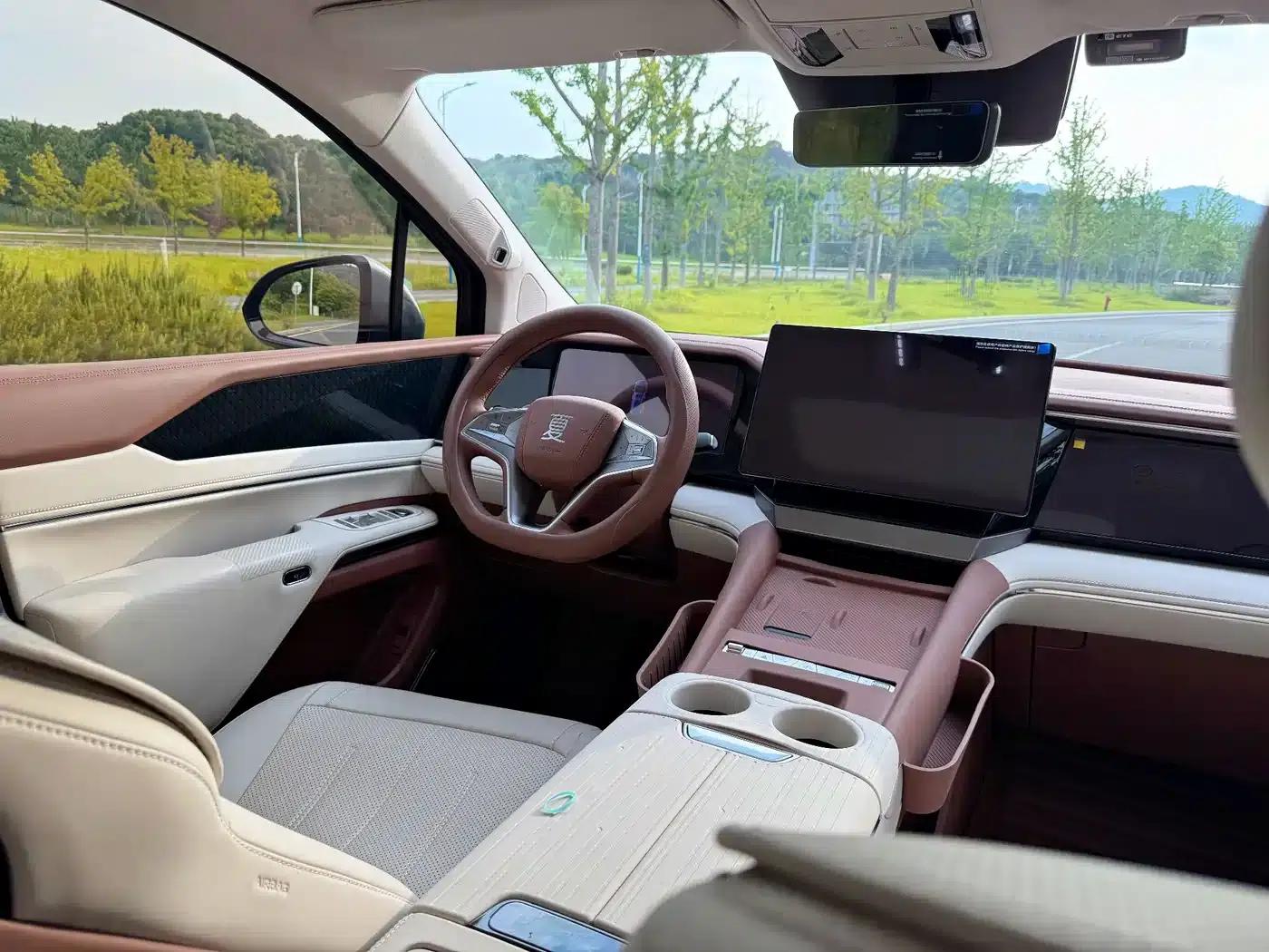 Summer 2025 DM-i 1.5T 180km Excellent Edition — миниатюра 11