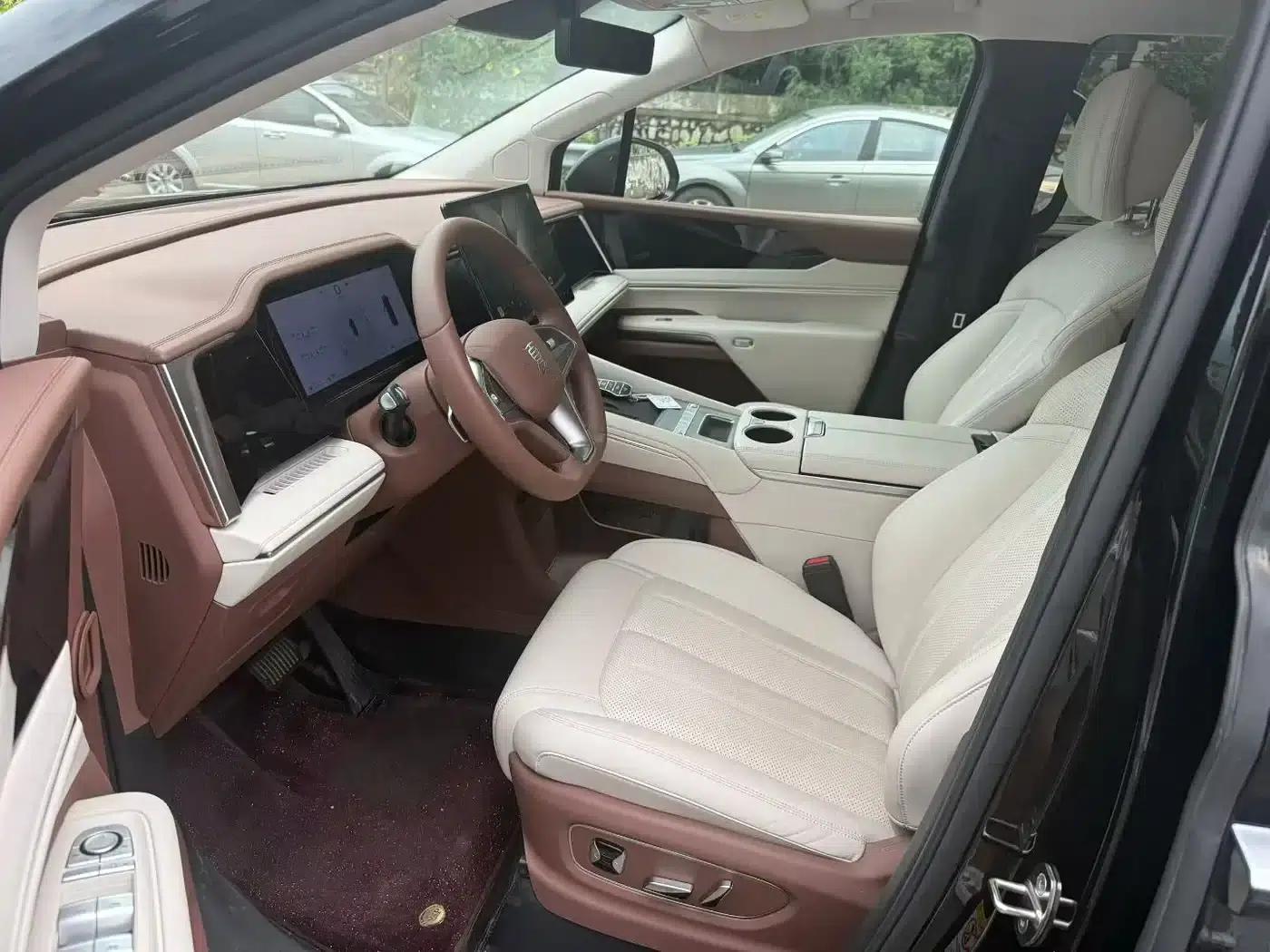 Summer 2025 DM-i 1.5T 180km Excellent Edition — миниатюра 9