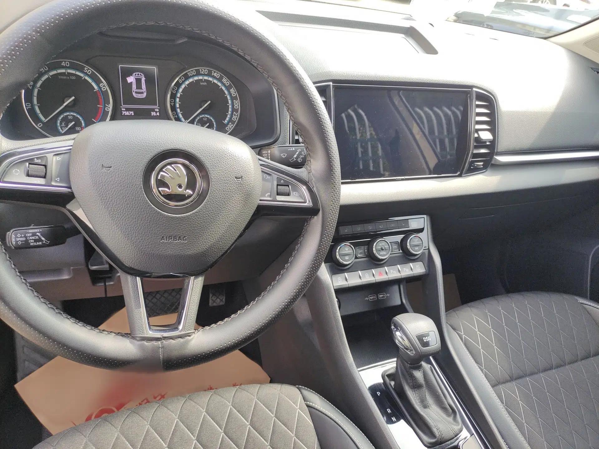 Skoda Karoq 2020 TSI280 Luxury Smart Edition China VI Standard — миниатюра 14