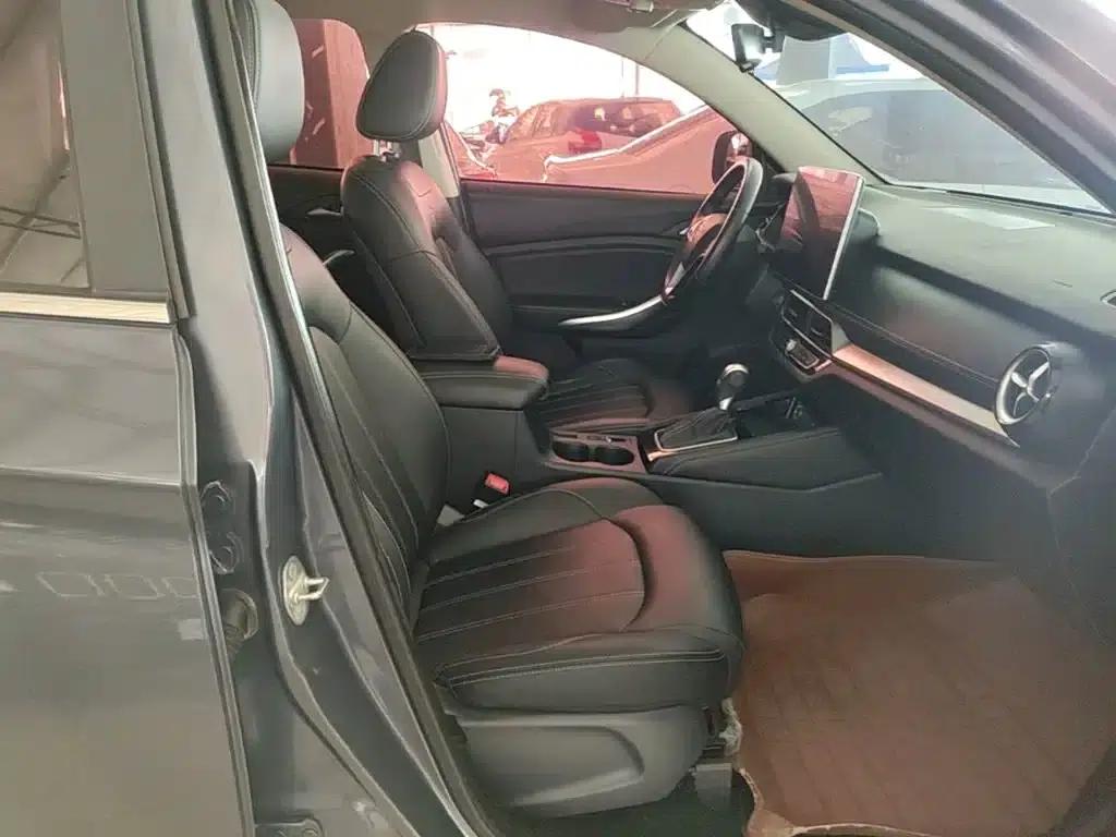 Song 2019 1.5TI Automatic Intelligent Connectivity Premium Edition — миниатюра 20
