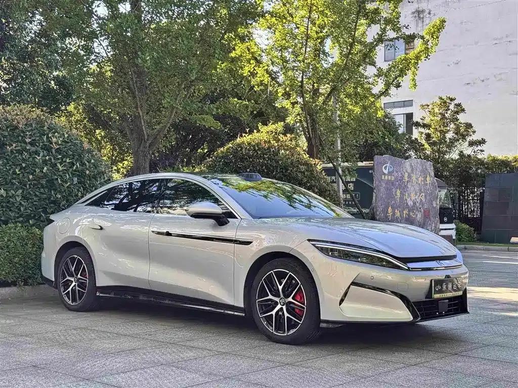 Han L 2025 EV All-Wheel Drive LiDAR Flagship Edition — миниатюра 3