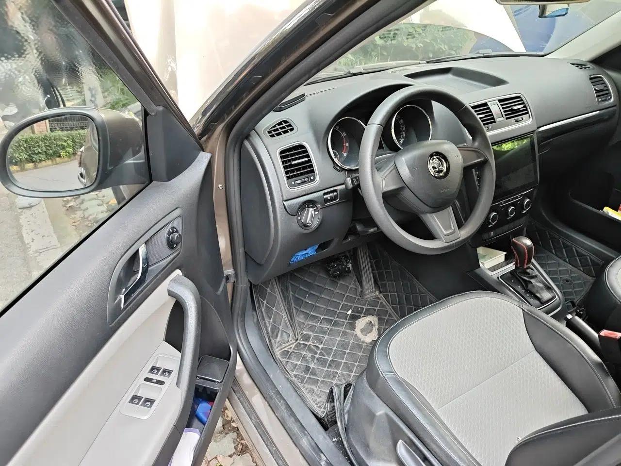 Skoda Yeti 2016 1.4TSI DSG Advanced Edition — миниатюра 16