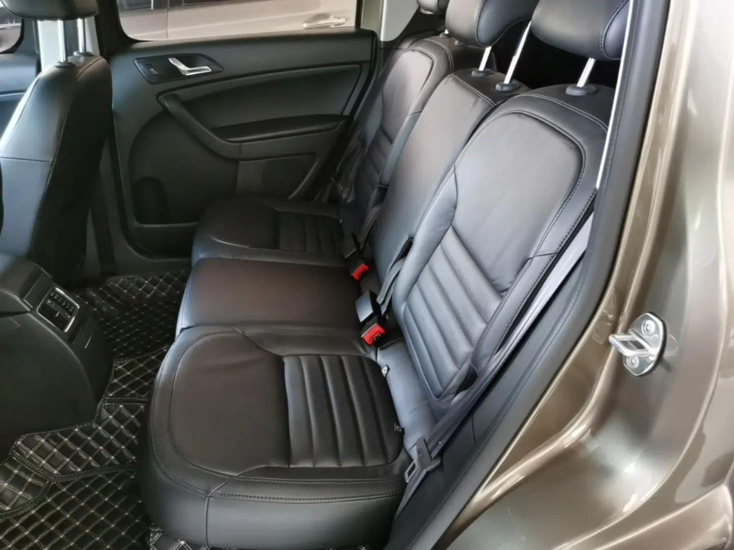 Skoda Yeti 2014 1.8TSI DSG Polar Edition — миниатюра 20