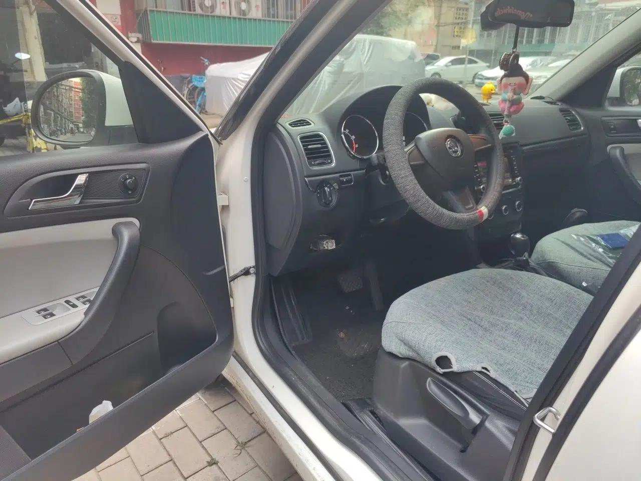 Skoda Yeti 2016 1.4TSI DSG Advanced Edition — миниатюра 16
